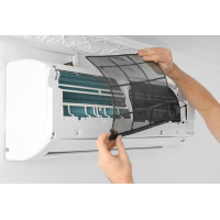 Curatare / Igienizare aparat de aer conditionat 9000 btu / 12000 btu Curatare / Igienizare aparat de aer conditionat 9000 btu / 12000 btu